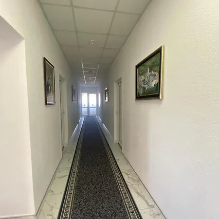 Hostel Safir Loznica