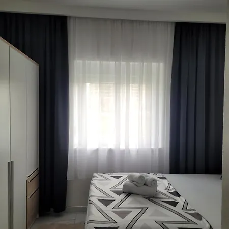Safir Hostel